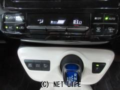 トヨタ プリウス