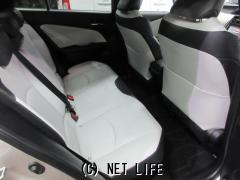 トヨタ プリウス