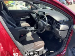 トヨタ C-HR