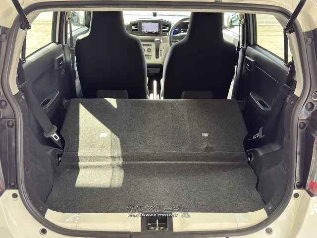 ダイハツ ミライース