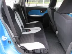 ダイハツ キャスト