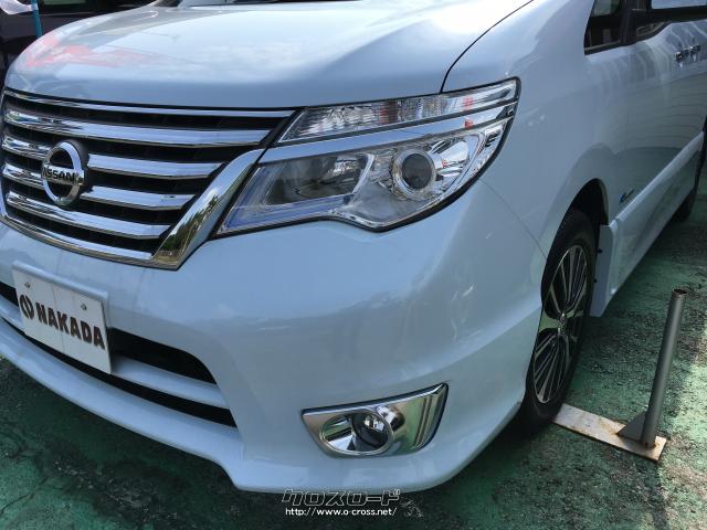 LEDヘッドライト標準装備!暗い夜道もこれで安心ドライブです♪ 日産 セレナ