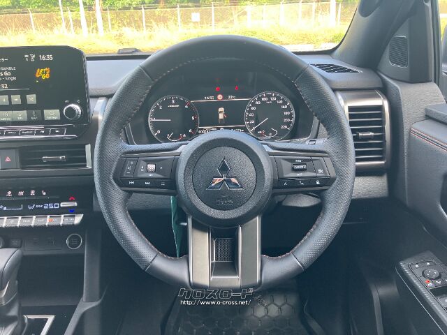 三菱 トライトン