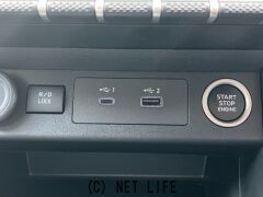 三菱 トライトン