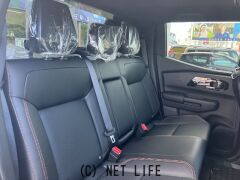 三菱 トライトン