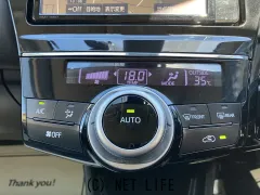 トヨタ プリウスα