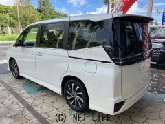 トヨタ ヴォクシー