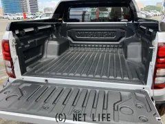 三菱 トライトン