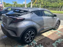 トヨタ C-HR