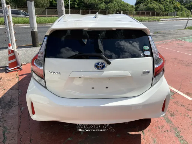 トヨタ アクア