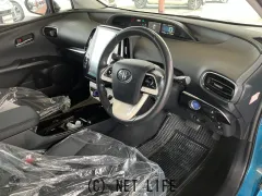 トヨタ プリウスPHV