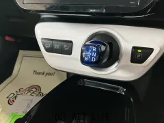 トヨタ プリウスPHV