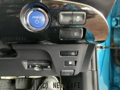 トヨタ プリウスPHV