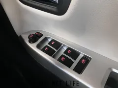 ダイハツ キャスト