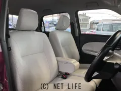 ダイハツ キャスト