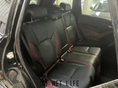 スバル フォレスター