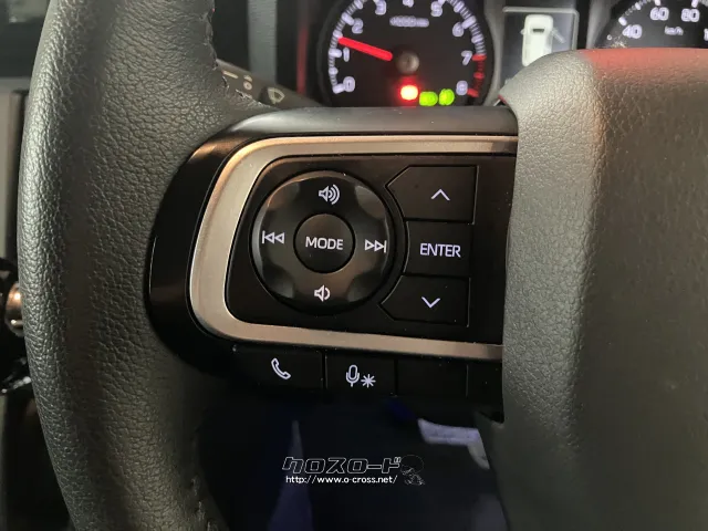 ダイハツ タフト