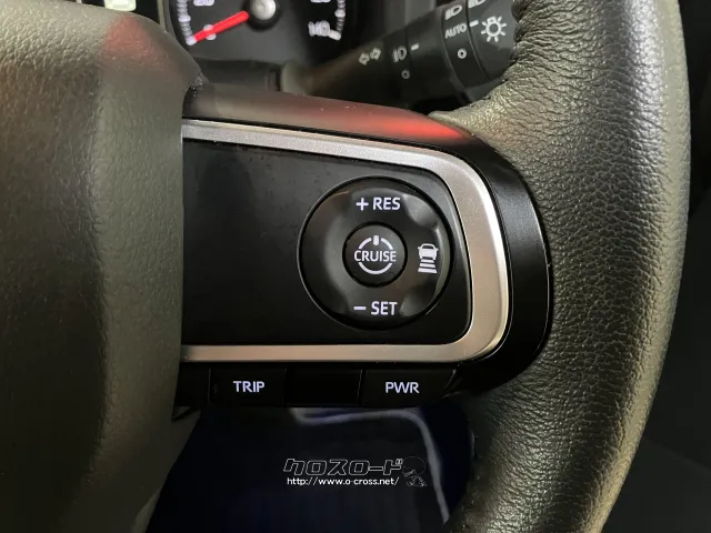 ダイハツ タフト