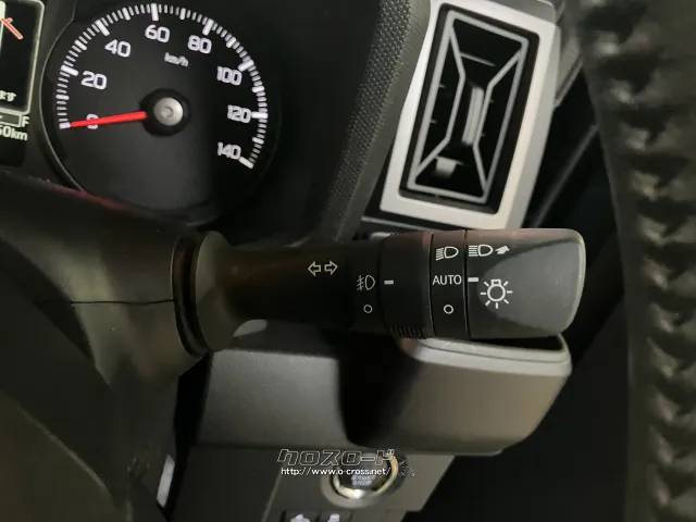 ダイハツ タフト