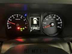 ダイハツ タフト