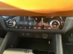 三菱 アウトランダー