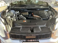 三菱 アウトランダー