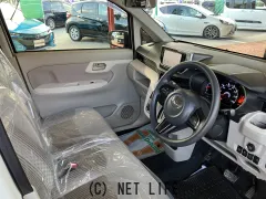 ダイハツ ムーヴ