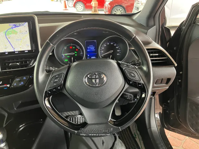 トヨタ C-HR