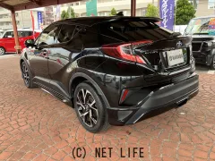 トヨタ C-HR