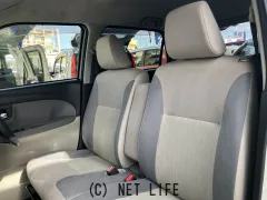 ダイハツ キャスト