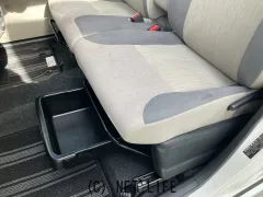 ダイハツ キャスト