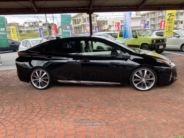 トヨタ プリウス