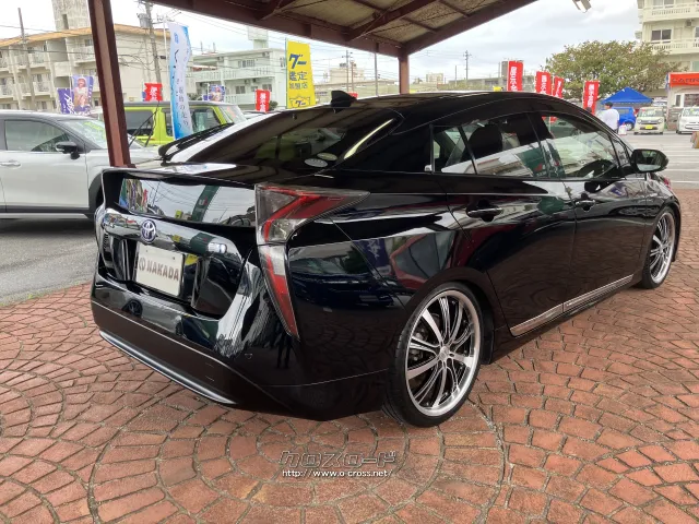 トヨタ プリウス