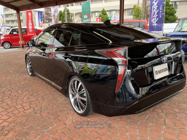 トヨタ プリウス