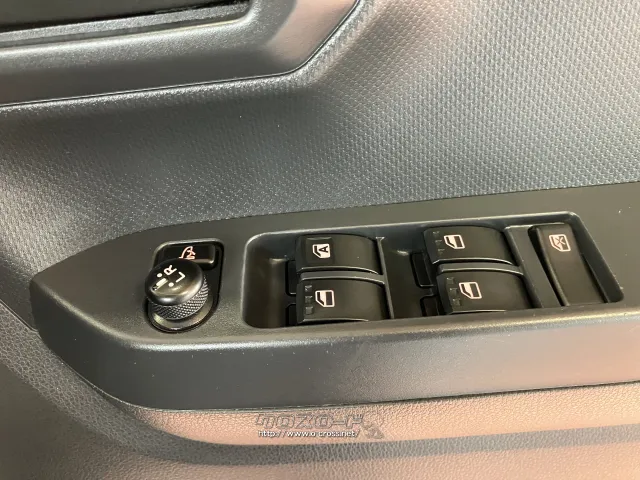 ダイハツ ミライース