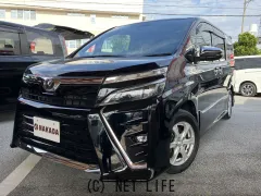 トヨタ ヴォクシー