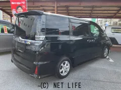 トヨタ ヴォクシー