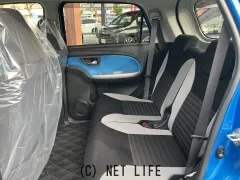 ダイハツ キャスト