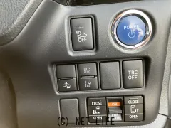 トヨタ エスクァイア