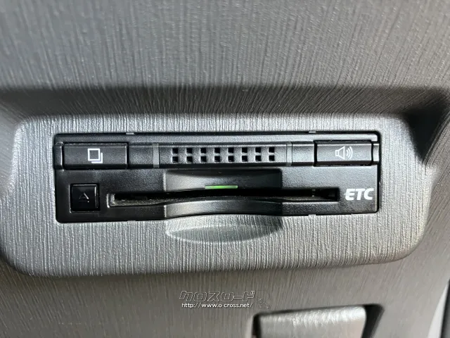 トヨタ プリウスα