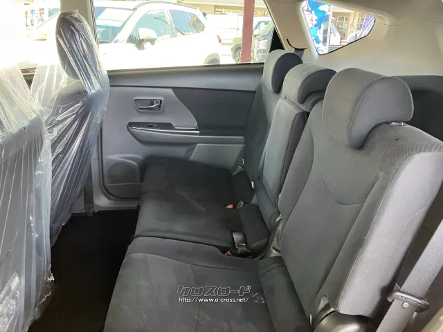 トヨタ プリウスα