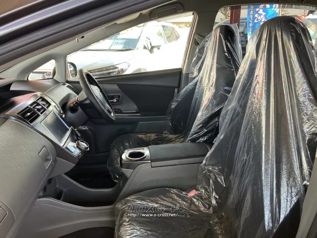 トヨタ プリウスα