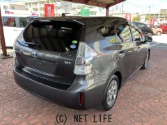 トヨタ プリウスα