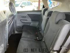 トヨタ プリウスα