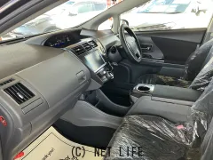 トヨタ プリウスα