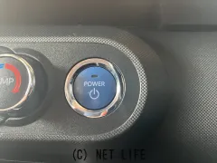 ダイハツ ロッキー