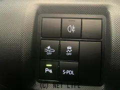 ダイハツ ロッキー