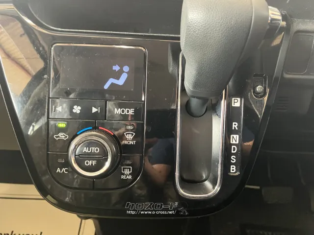 ダイハツ キャスト