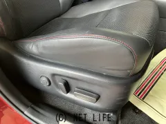 トヨタ ハリアー