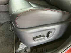 トヨタ ハリアー